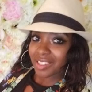 Meet your Posher, Traci